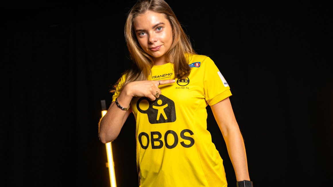 Christina Herseth (17) forlenger sin kontrakt: - Jeg er veldig stolt og takknemlig for å kunne signere to nye år med LSK Kvinner