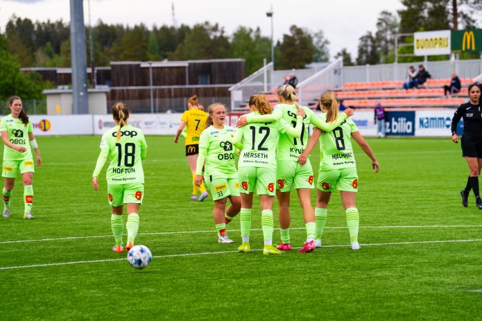 Nå kan du gi din stemme til LSK Kvinner i Lokalbidraget!
