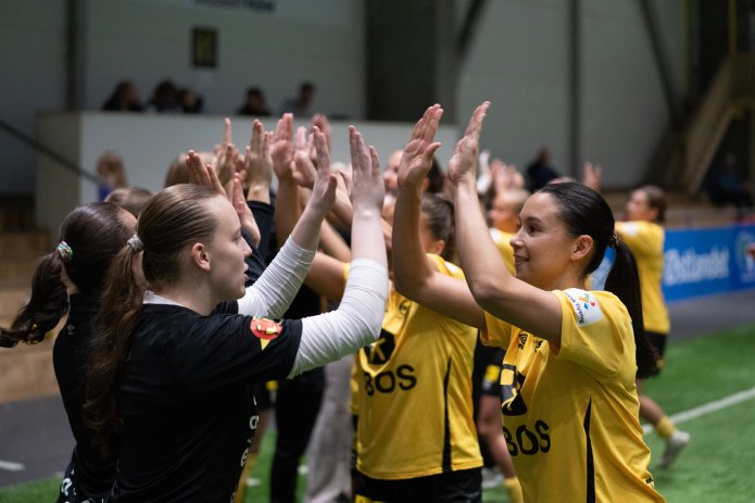 Kjøpe Et Fet LSK Kvinner høstsesongkort nå